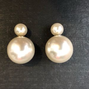 Pearl earrings